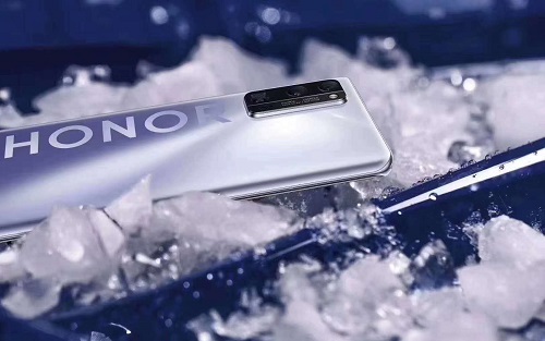 消息称荣耀正加速推动IPO上市，CEO回应了！